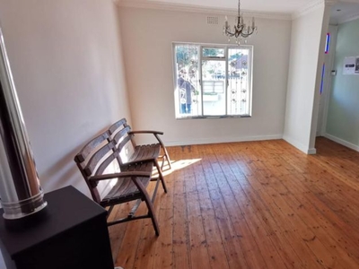 2 Bedroom house to rent in Harfield Village, Cape Town