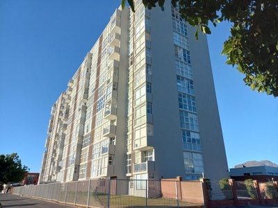 3 Bedroom Apartment Rented in Strand North