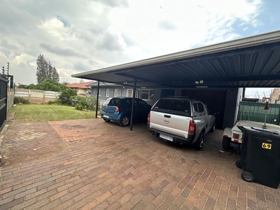 3 Bedroom House for Sale in Leondale