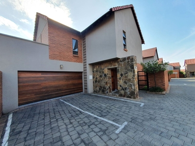 3 Bedroom Sectional Title For Sale in Wild Olive Estate
