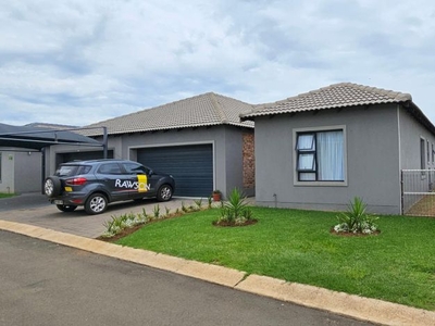 3 Bedroom townhouse - freehold to rent in Delmas