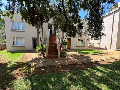 2 Bedroom Apartment / Flat For Sale in Garsfontein