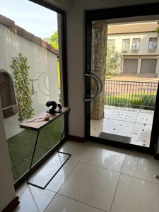 3 Bed House For Rent Waterkloof A H Pretoria