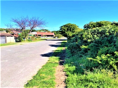 Vacant Land For Sale in Aston Bay
