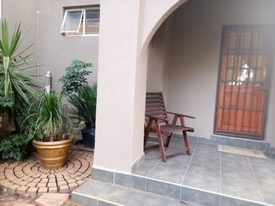 1 Bedroom Apartment To Let in Protea Park