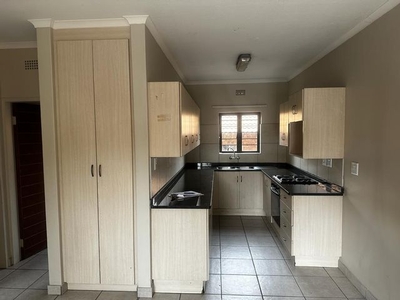 2 Bedroom Apartment To Let in Rustenburg Central