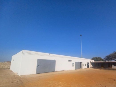 627m² Industrial Yard For Sale in Lethlabile
