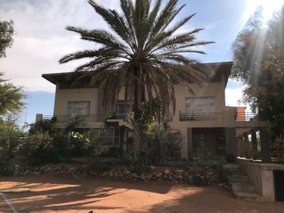 House For Sale in UPINGTON