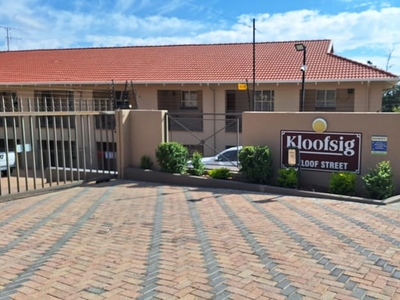 2 Bedroom apartment to rent in Breaunanda, Krugersdorp