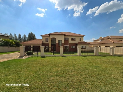 Investment Property! - 4 Bedroom home in Zambesi Country Estate
