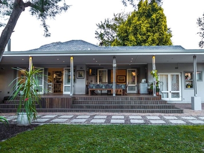Luxury Home in the heart of Paarl