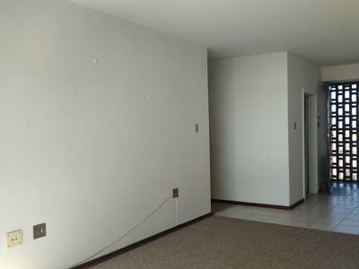 2.5 Bedroom Flat For Sale in Bulwer