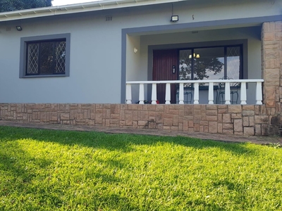 1 Bedroom House to rent in Pinetown Central