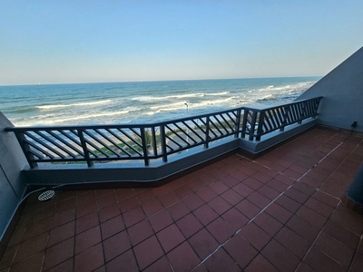 2 bedroom apartment to rent in Umdloti Beach