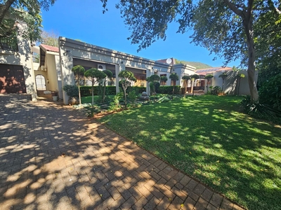 5 Bedroom Freehold For Sale in Protea Park