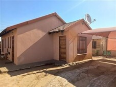 3 Bedroom House For Sale in Boitekong