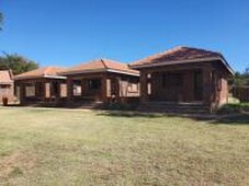 Farm for Sale For Sale in Modimolle (Nylstroom) - MR423896 -