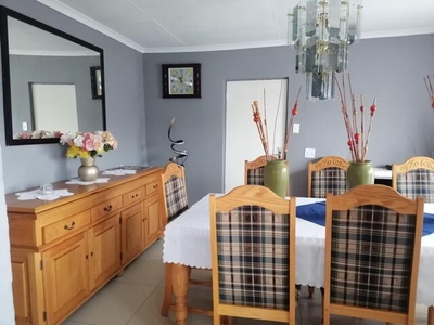 House For Sale In Orange Farm, Evaton