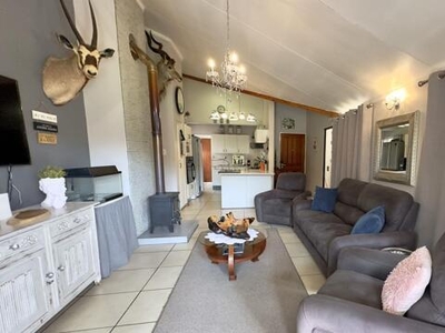 3 bedroom, Clarens Free State N/A