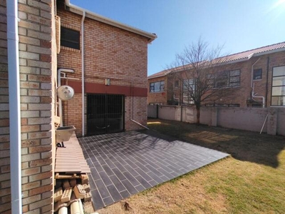 3 bedroom, Harrismith Free State N/A