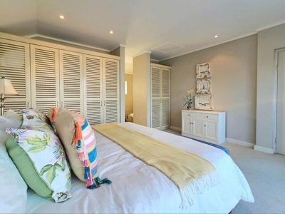 4 bedroom, Cape St Francis Eastern Cape N/A