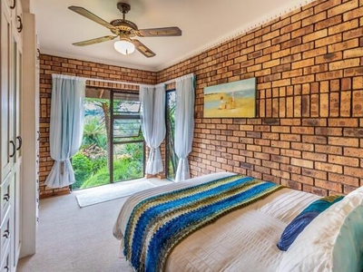 6 bedroom, Hillcrest KwaZulu Natal N/A