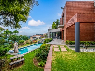6 Bedroom House For Sale in Northcliff