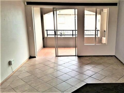 Apartment For Rent In Florida Glen, Roodepoort