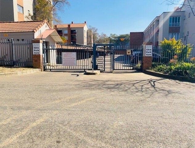 Apartment For Sale In Waterkloof Glen, Pretoria