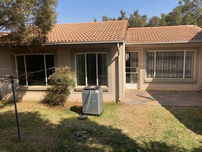 House For Rent In Country View, Midrand