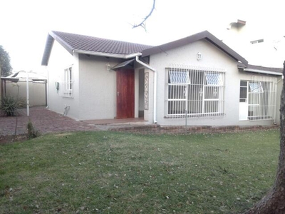 House For Rent In Halfway Gardens, Midrand