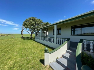House For Rent In Kaysers Beach, Eastern Cape