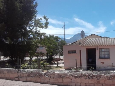 House For Sale In Ladismith, Western Cape