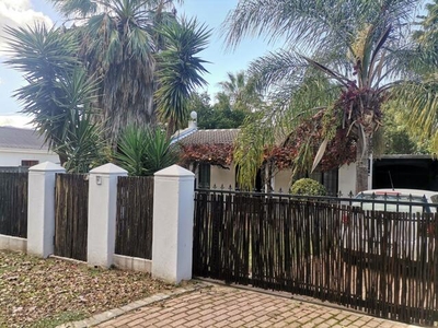 House For Sale In Paarl South, Paarl