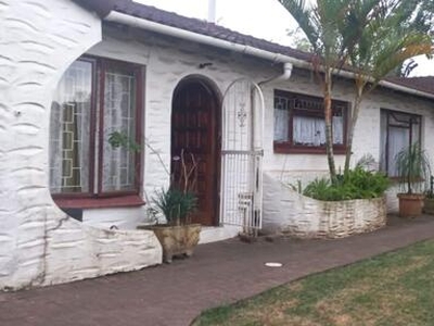 House For Sale In Padfield Park, Pinetown