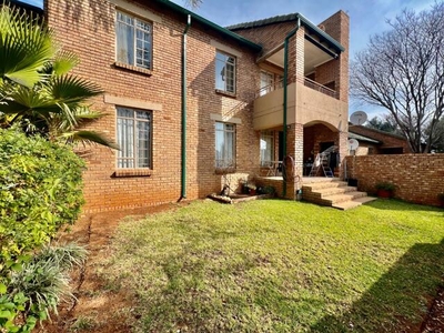 Apartment For Rent In Moreleta Park, Pretoria