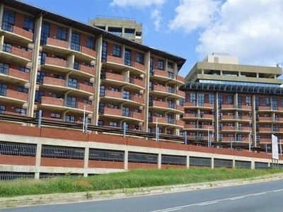 Apartment For Sale In Milpark, Johannesburg