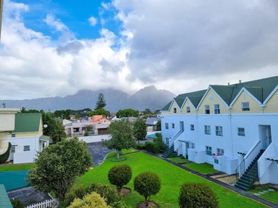 Apartment For Sale In Rondebosch East, Cape Town