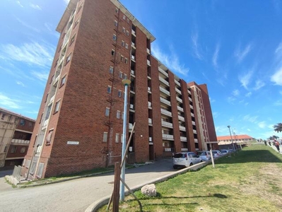 Apartment For Sale In Sidwell, Port Elizabeth