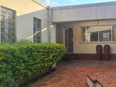 Commercial Property For Rent In Rooihuiskraal, Centurion