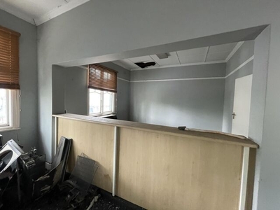 Commercial Property For Rent In Windermere, Durban