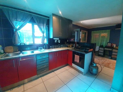 House For Sale In Beacon Valley, Mitchells Plain