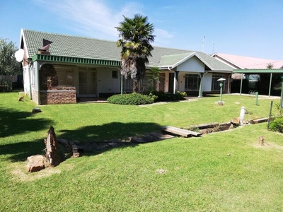 House For Sale In Die Bult, Potchefstroom