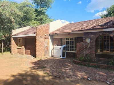 House For Sale In Leeupoort, Thabazimbi