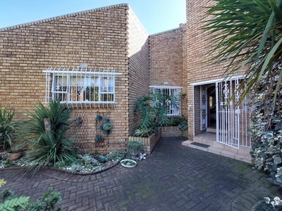 House For Sale In Vanderbijlpark Se 3, Vanderbijlpark