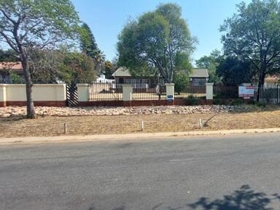 Lot For Sale In Waterkloof Glen, Pretoria