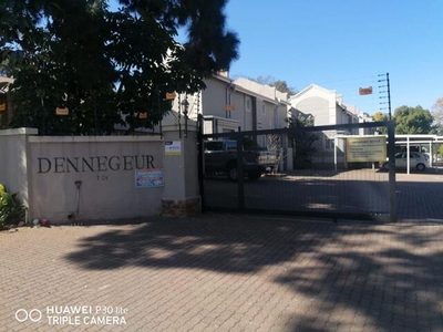Townhouse For Rent In Brummeria, Pretoria