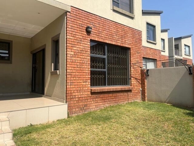 Townhouse For Sale In Ben Fleur, Witbank