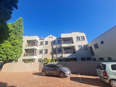 Townhouse For Sale In Dowerglen Ext 4, Edenvale