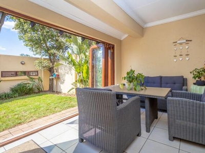 Townhouse For Sale In Lonehill, Sandton